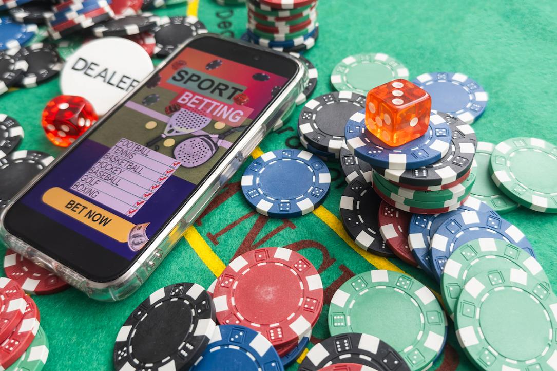 How to win at poker How to win at poker